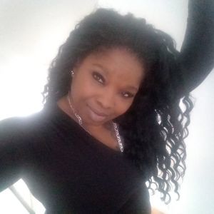 Meet your Posher, Tasha stillstanding